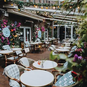 Hotel Iveagh Garden