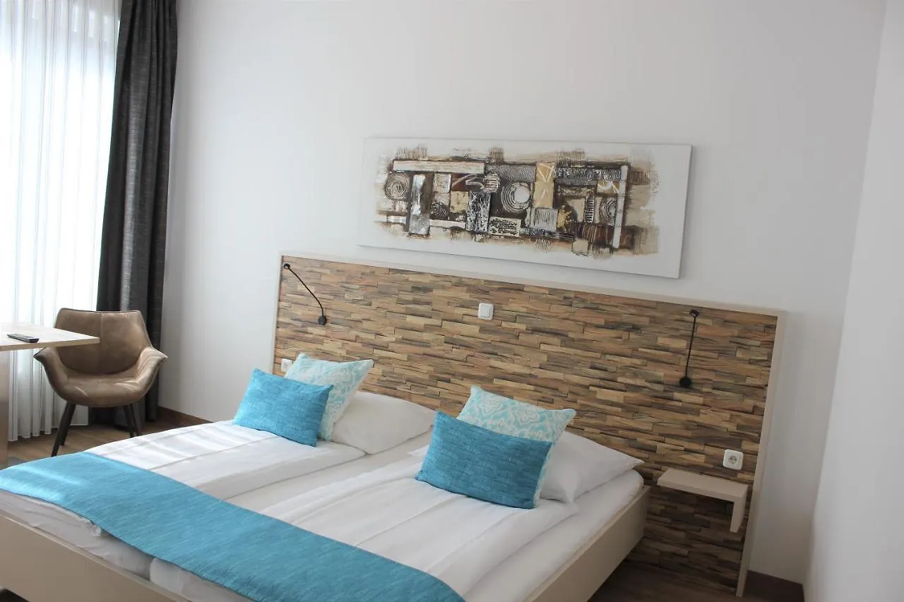 Hotel Am Blumenhaus Bamberga Germania